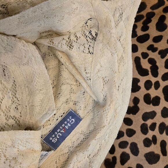 Chaus Jeanswear Vintage Cream Lace Button-Up Shirt - Picture 6 of 7